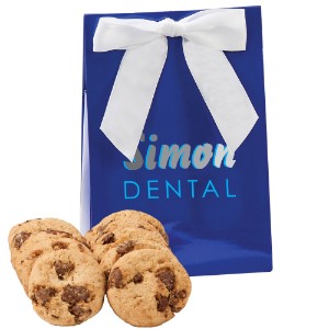 Chocolate Chip Cookies in a Gala Box - ZA4019