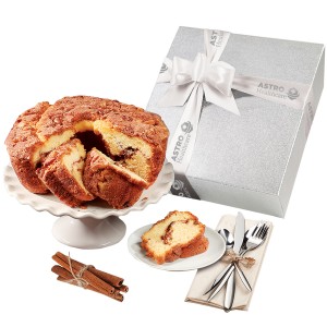 Cinnamon Walnut Coffee Cake In Silver Gift box - MR2533