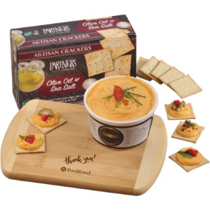 Wisconsin Cheese & Crackers with Cutting Board - MR2735