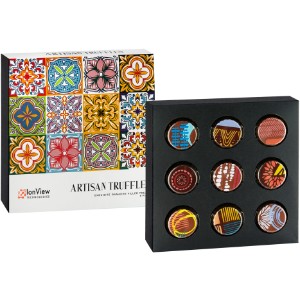 Artisan Truffle Box, 9 Pieces - Raspberry, Hazelnut, Amaretto, Caramel - MD9765